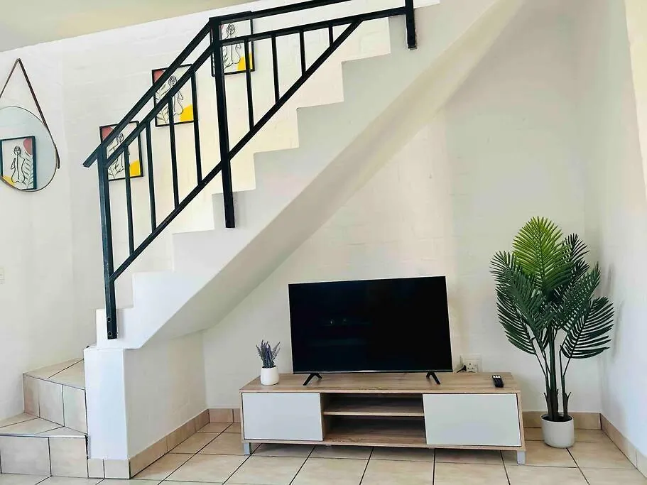 Apartment The Great Escape 5 Mins Away From Blouberg Beach Cape Town South Africa