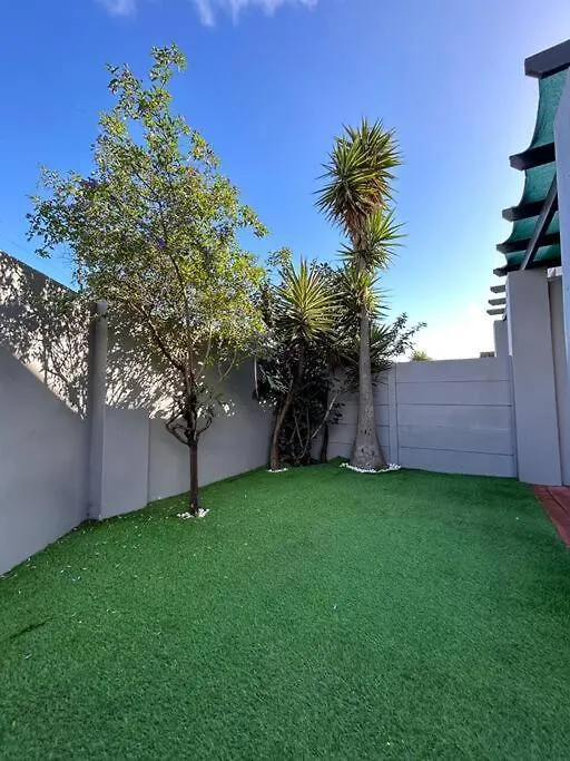 Apartment The Great Escape 5 Mins Away From Blouberg Beach Cape Town